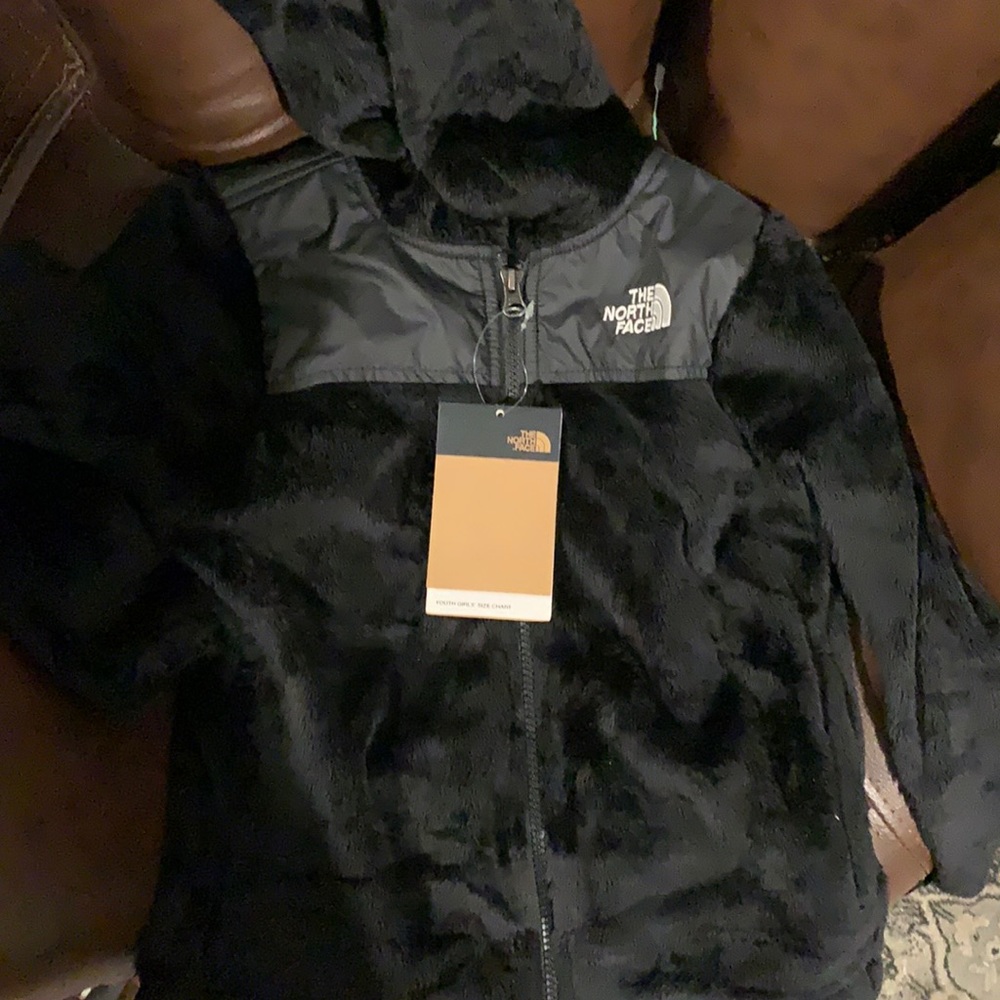 North Face  girls youth sweater size 7/8